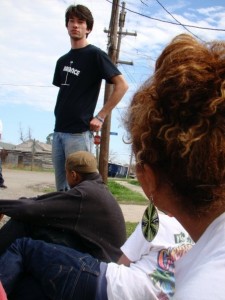 Barron Prize  Alex Epstein   speaking with volunteers from NYC who have traveled to New Orleans